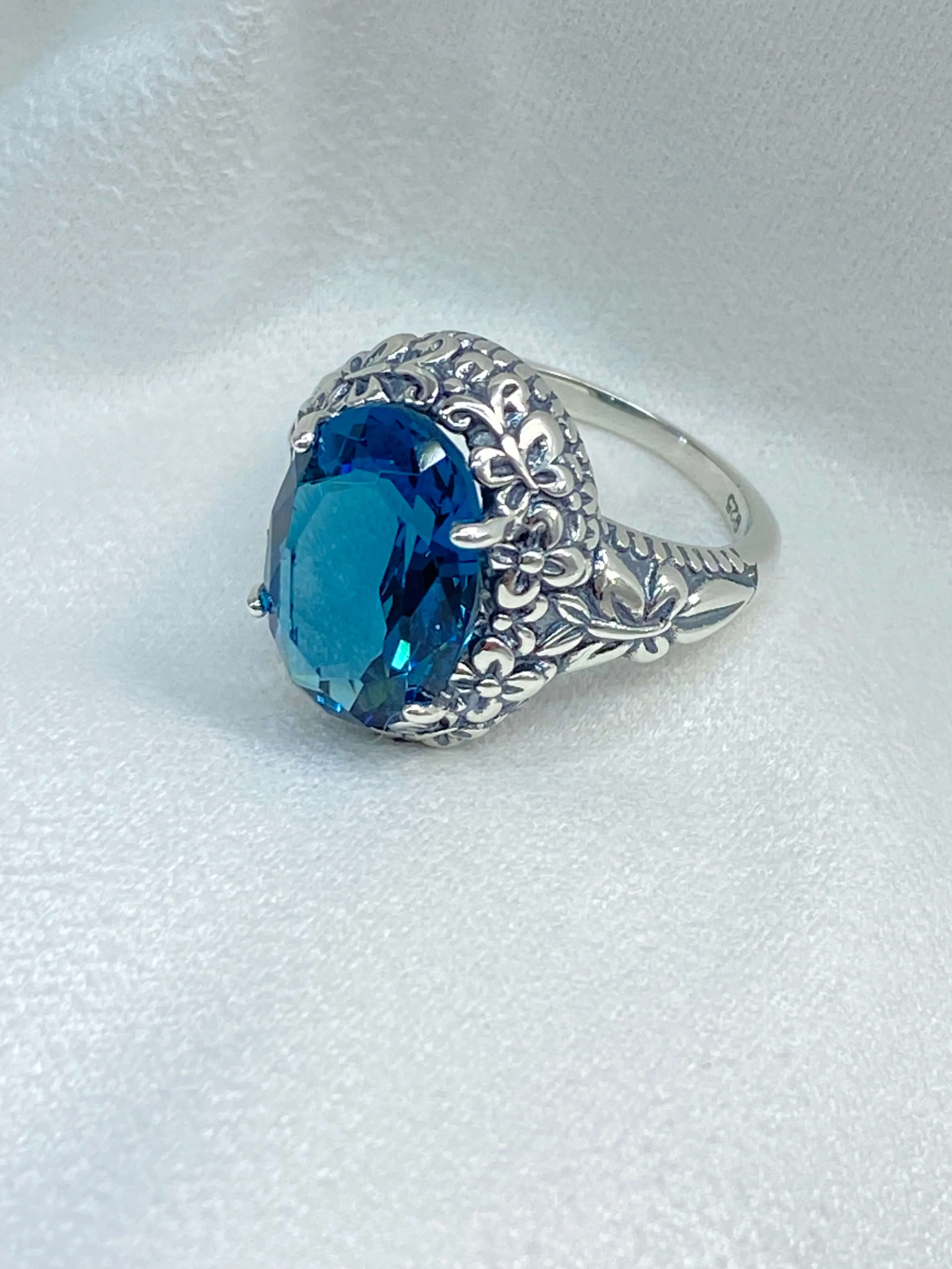 London Blue Butterfly Ring, Size 6, Oval Gemstone, Art Nouveau Vintage Ring, D79 - Ready to Ship