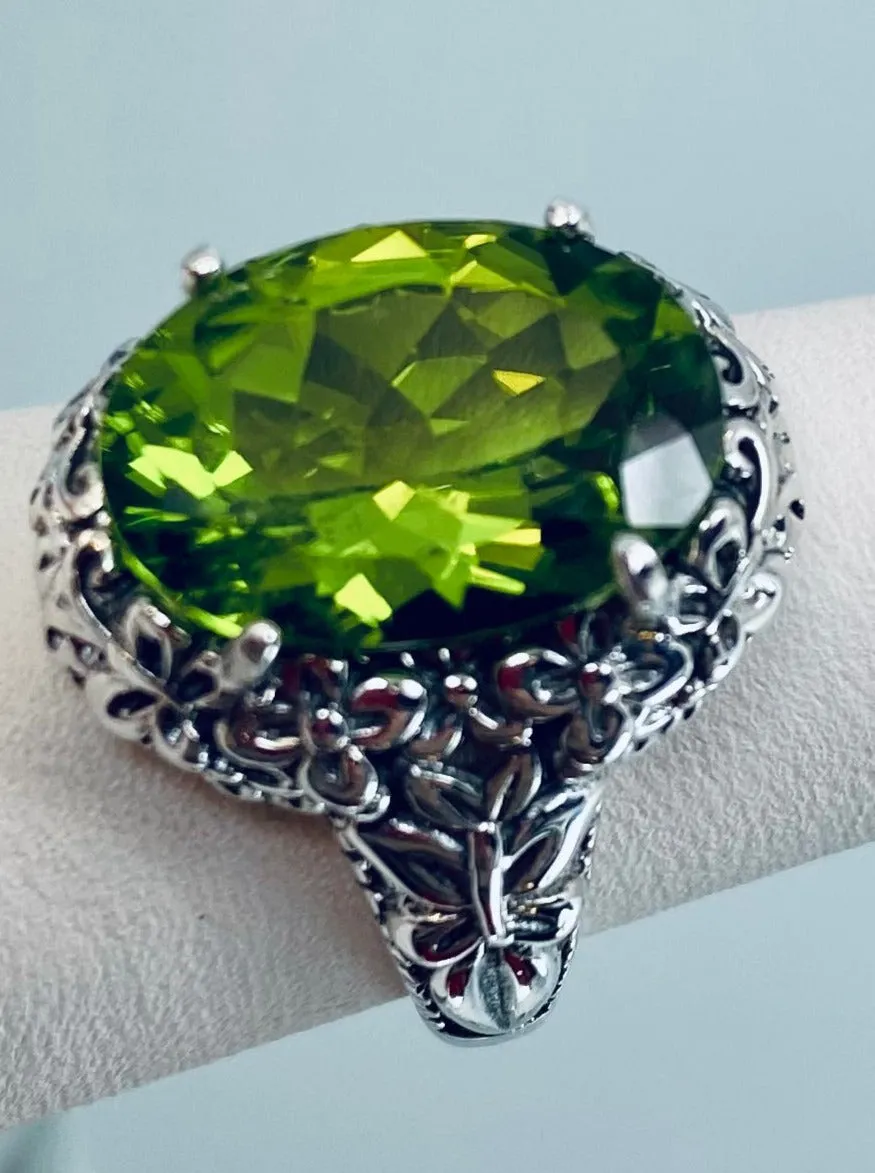 Natural Green Peridot Butterfly Ring, Oval Gemstone, Art Nouveau Vintage Ring, D79