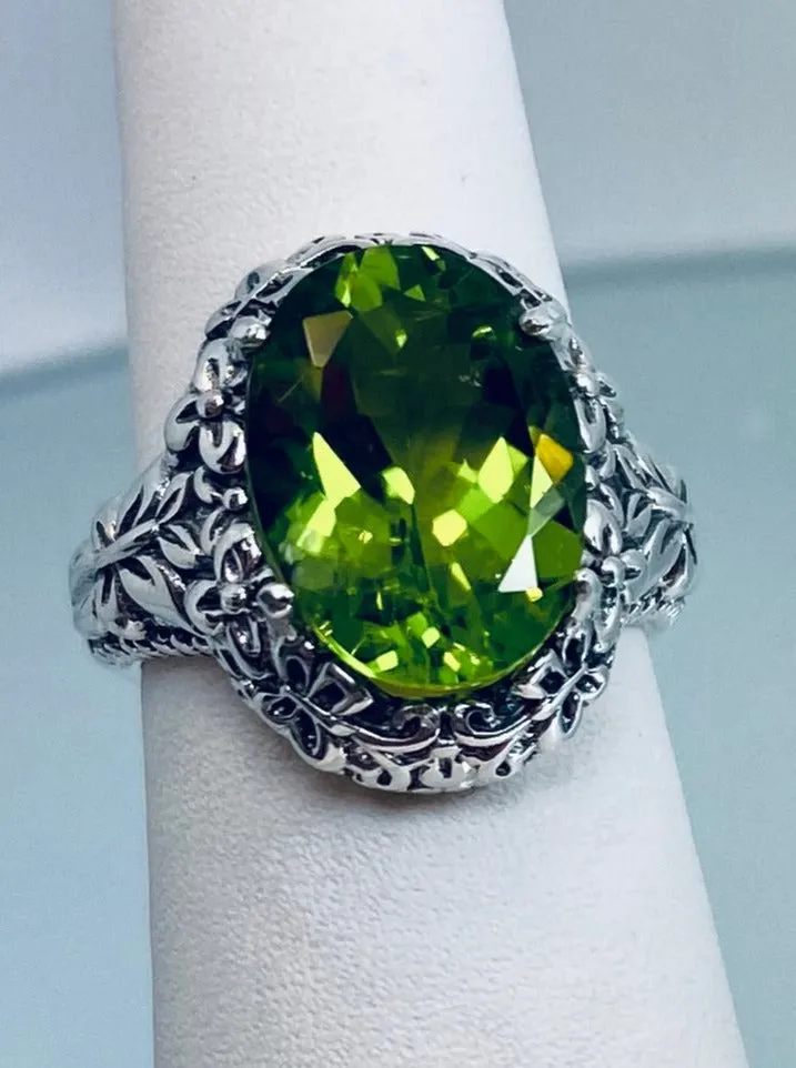 Natural Green Peridot Butterfly Ring, Oval Gemstone, Art Nouveau Vintage Ring, D79