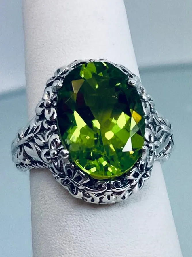 Natural Green Peridot Butterfly Ring, Oval Gemstone, Art Nouveau Vintage Ring, D79