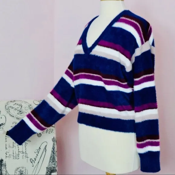 NWT $150 SPLENDID FUZZY SWEATER