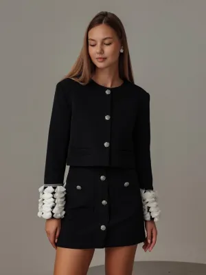 Pearl of Elegance Set with Delicate Details