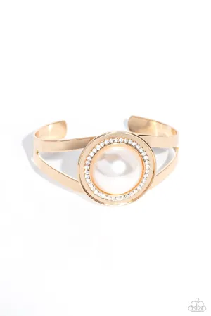 Put On The GLITZ Gold Bracelet Paparazzi