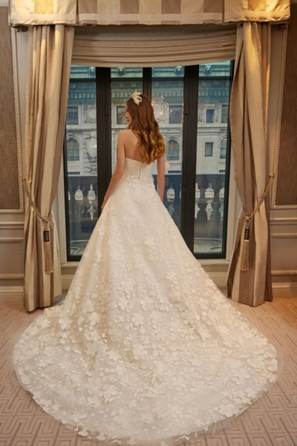 Ready To Shine with Veil