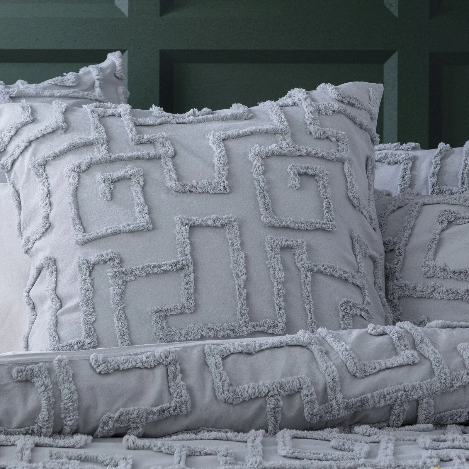 Renee Taylor Riley 100% Cotton Chenille Vintage Washed Tufted Quilt Cover Set - Silver