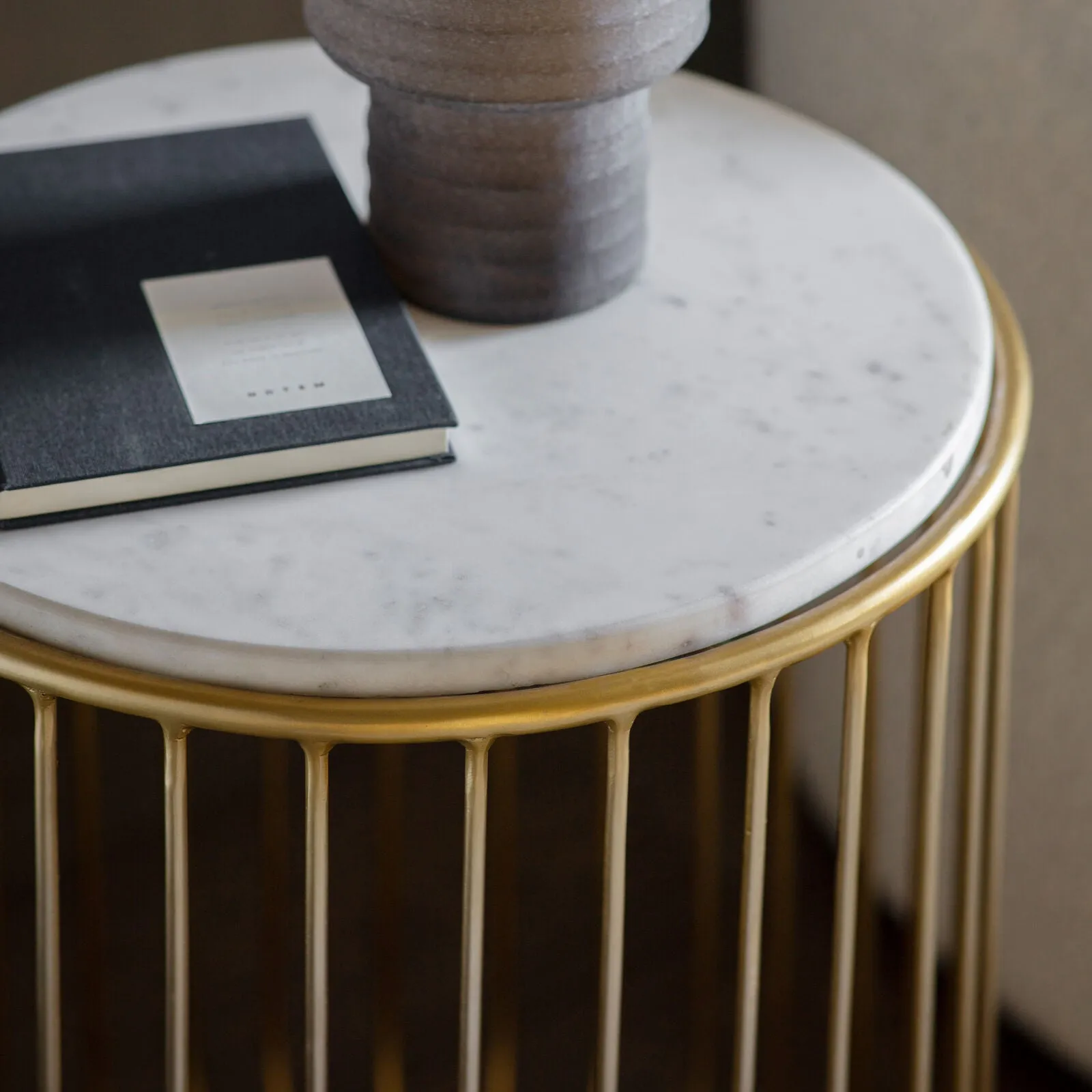 RONNY marble round side table