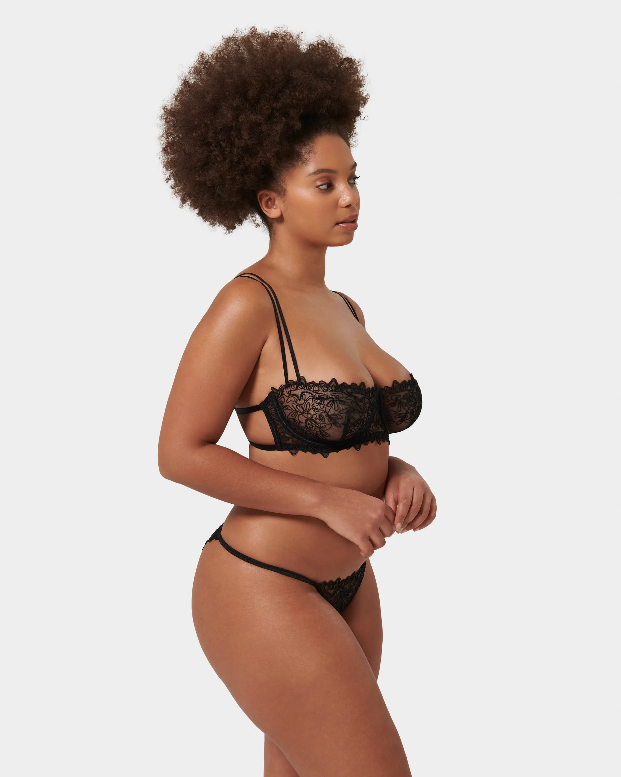 Set: Audrey Black