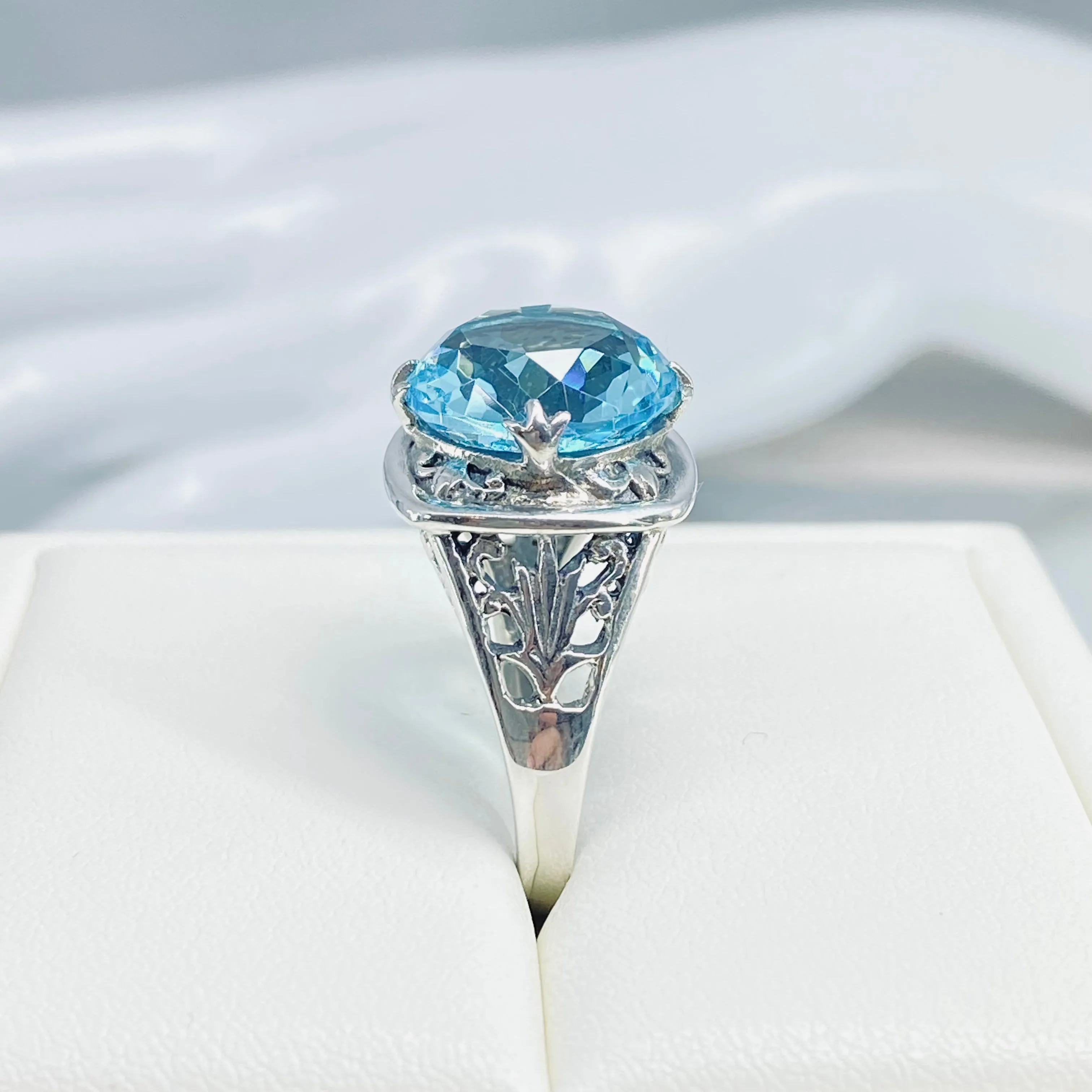 Sky Blue Ring, Round Cut, Lotus Art Deco Filigree, D130