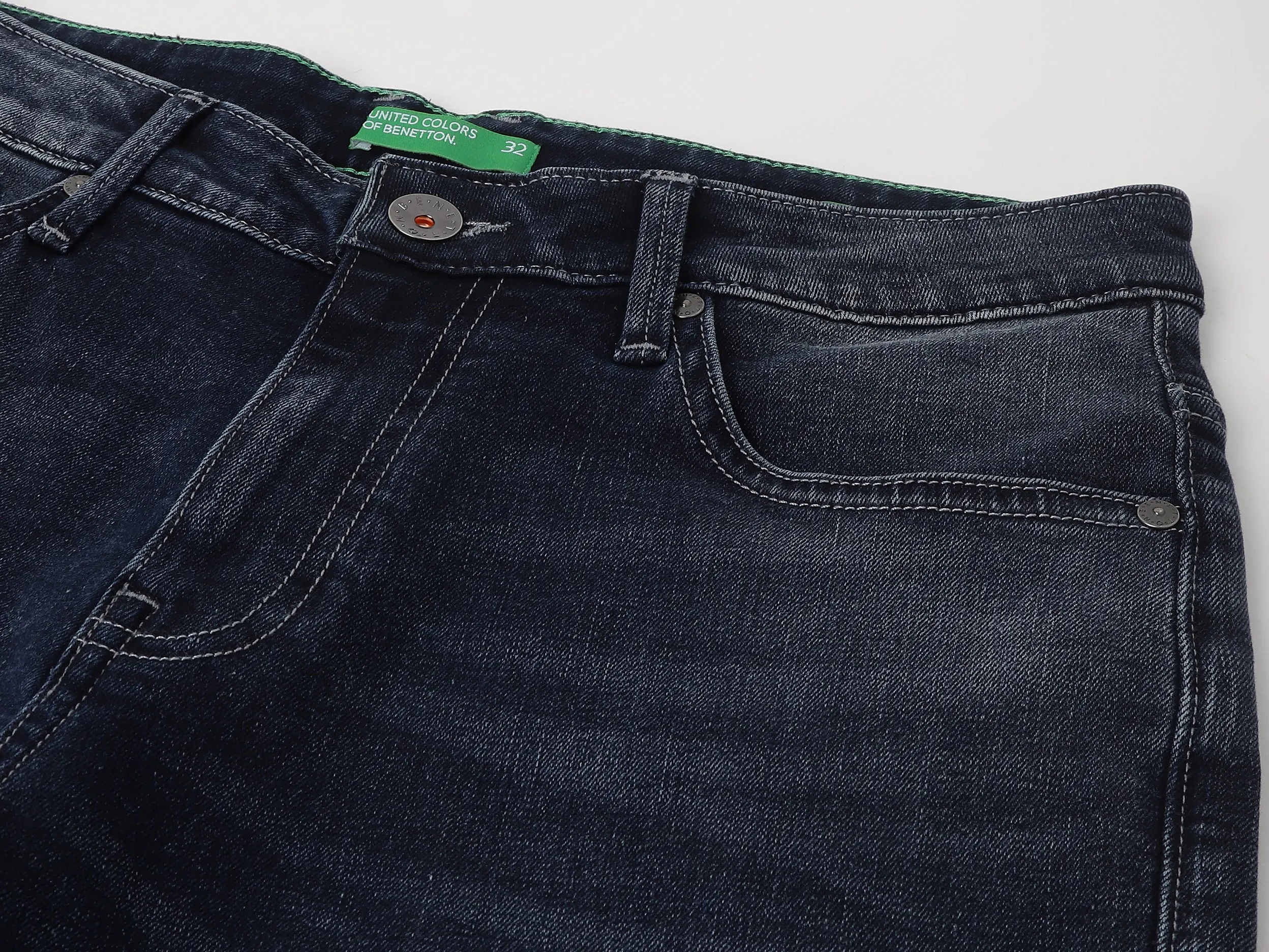 Solid Pattern Boot-Leg Fit Jeans