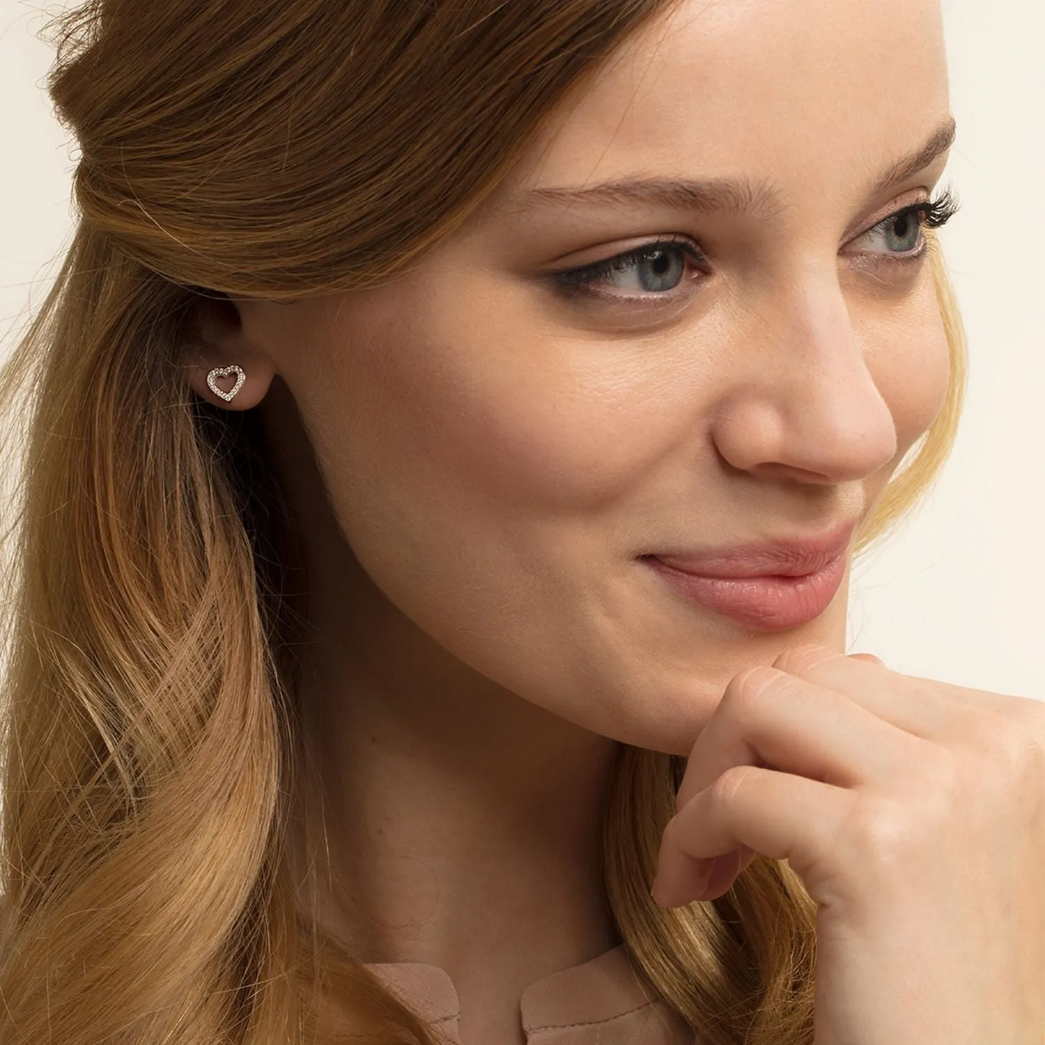 Sparkling Heart Studs & Necklace Set