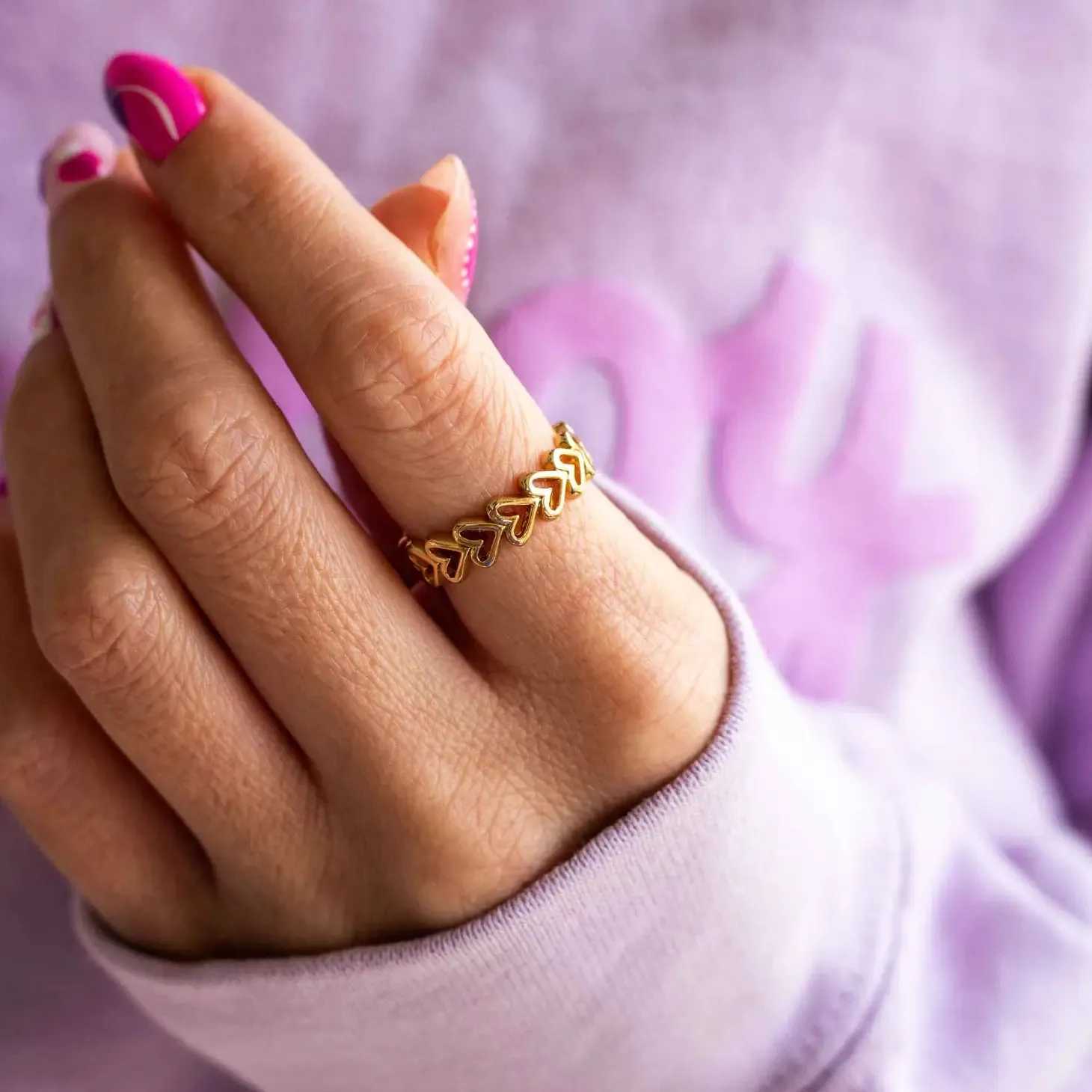 The Vivian Heart Band Ring