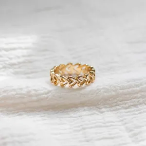The Vivian Heart Band Ring