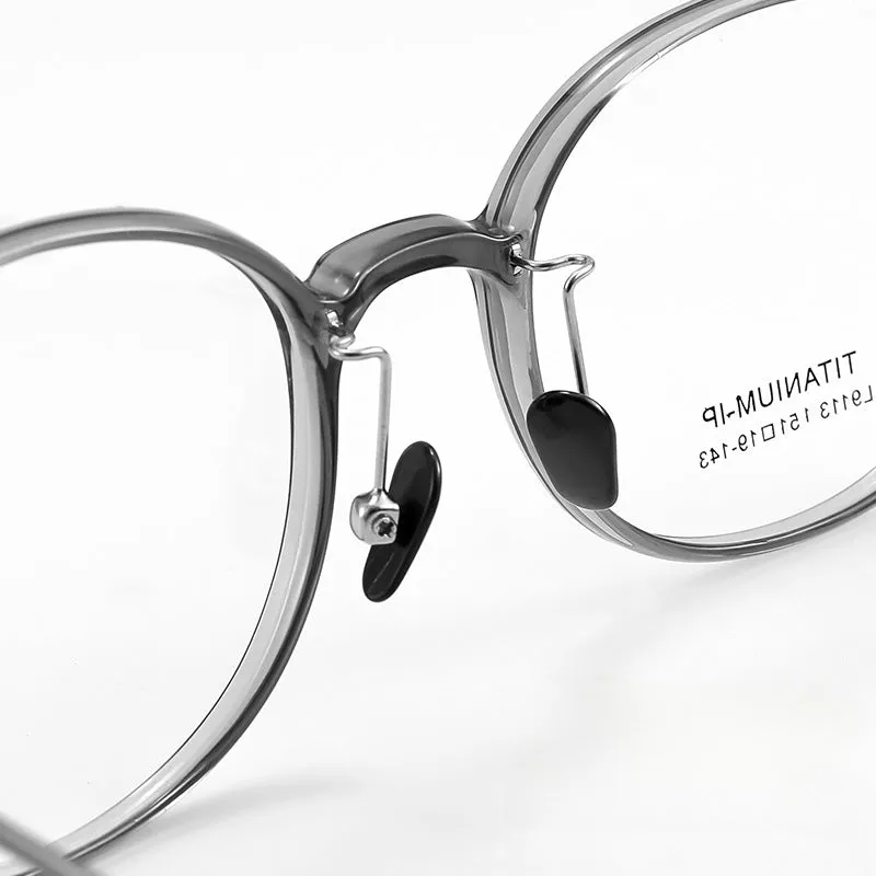 Titanium Vintage Round Eyeglasses Frames L9113
