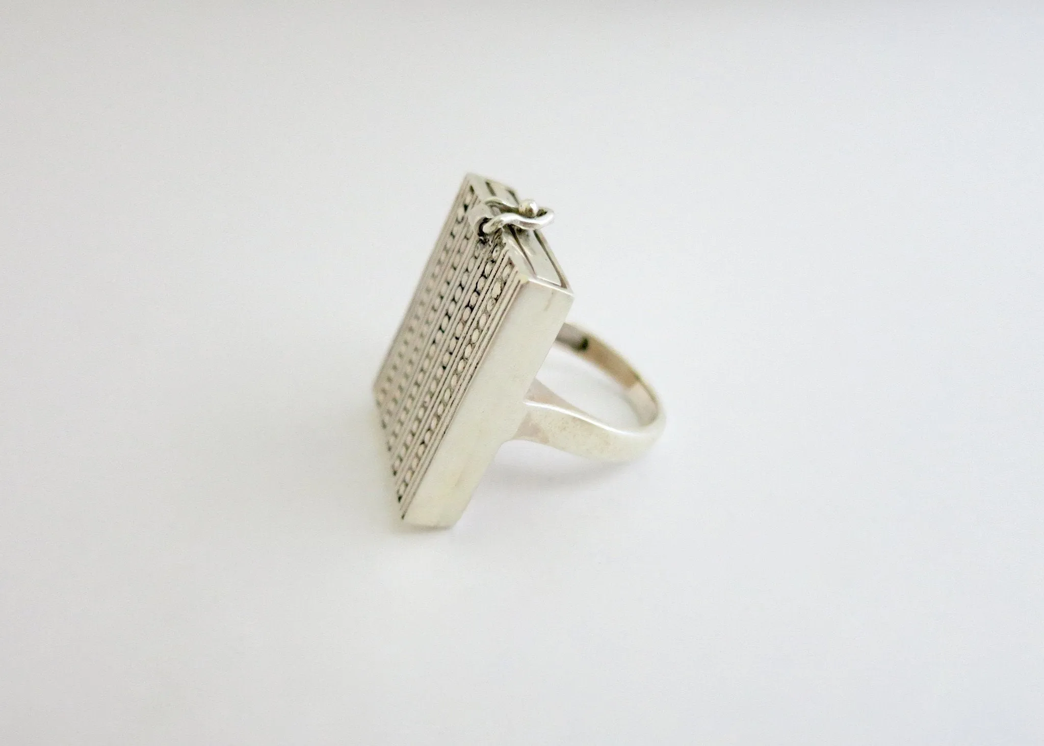Unique, rectangular sterling silver drawer ring