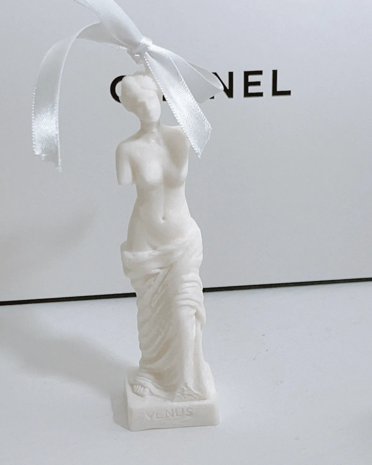 Venus Glory Candle