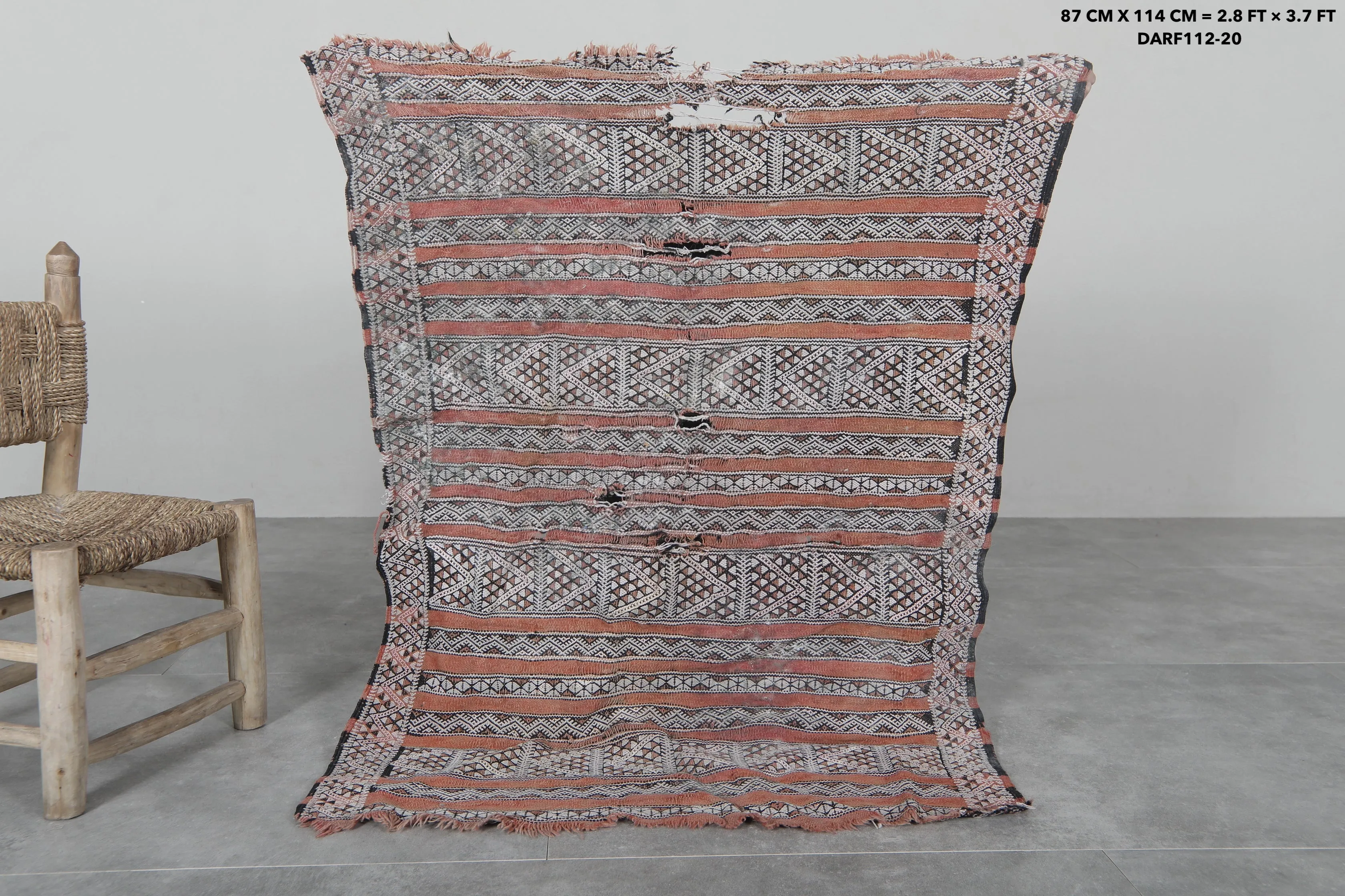 Vintage Moroccan Rug 2.8 x 3.7 FT - Boho Chic Striped Design