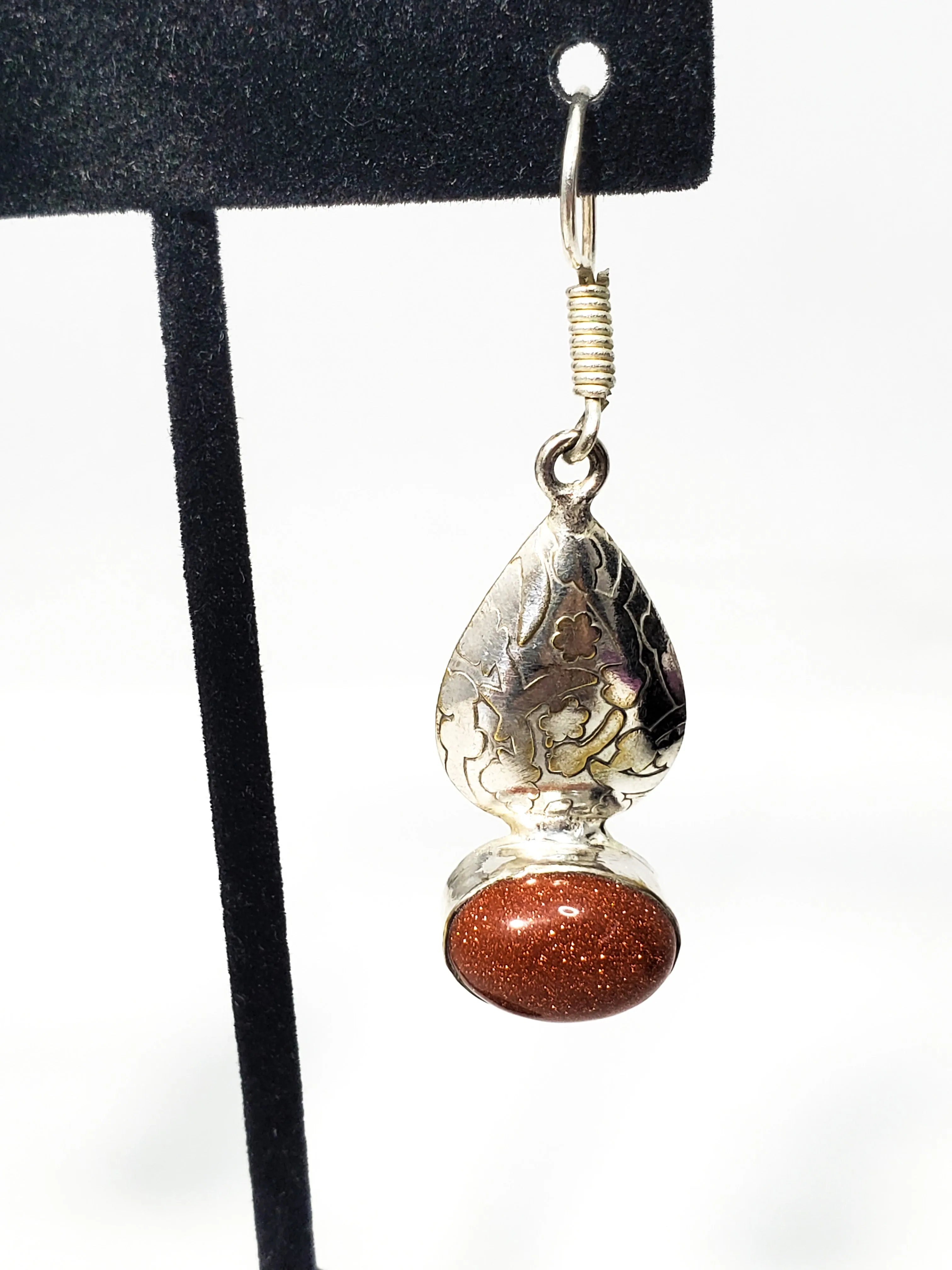 Vintage Sparkling Goldstone sterling silver stamped drop earrings 925