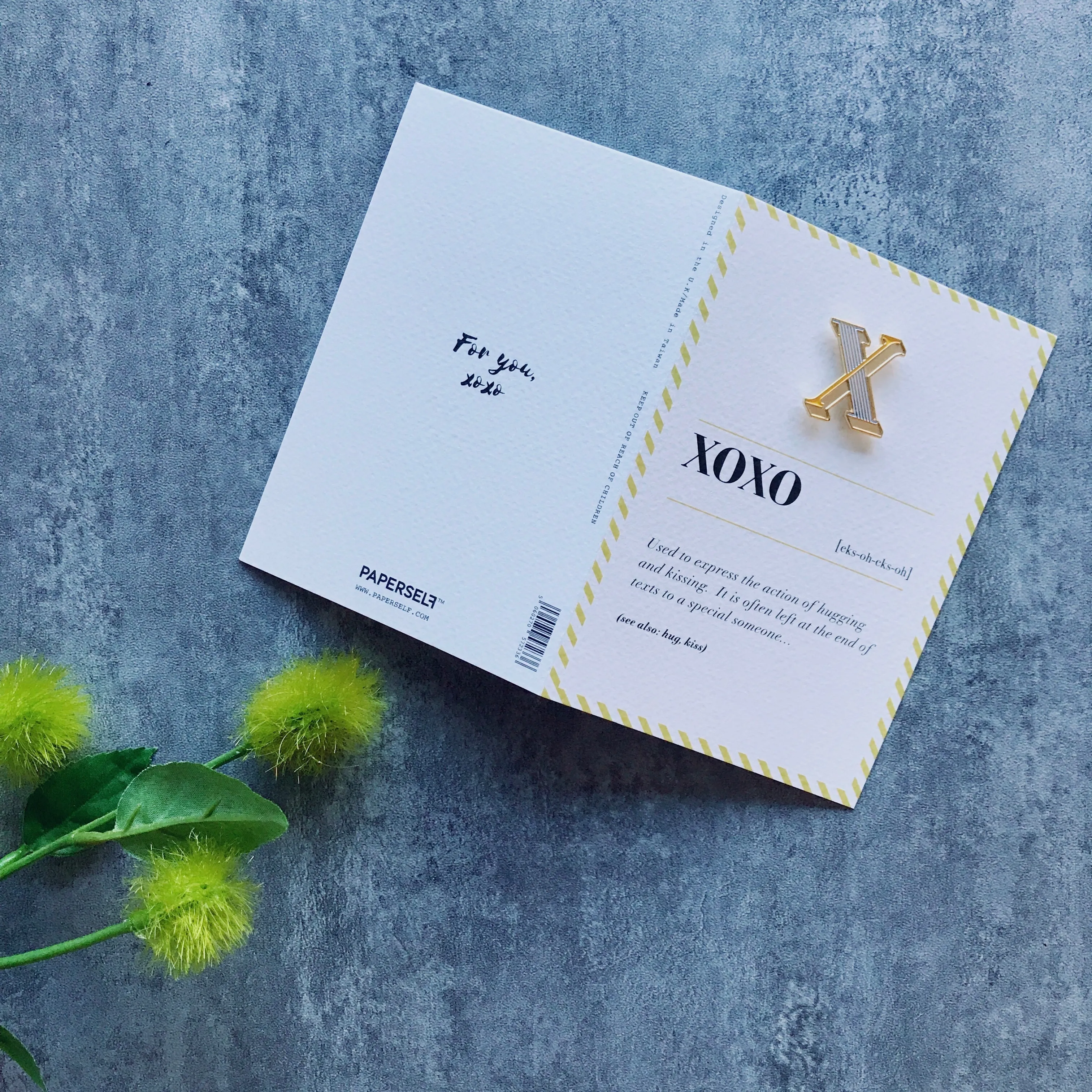 X/XOXO Pin Badge and Card